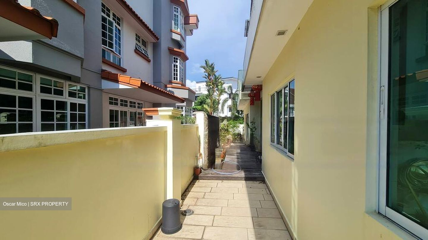 Lentor Villas (D26), Semi-Detached #553632211